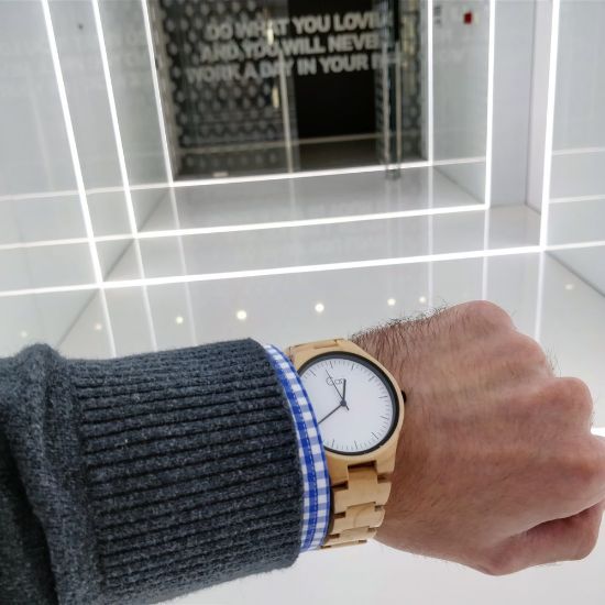 Bild von Holz Armbanduhr "Marseille", beige