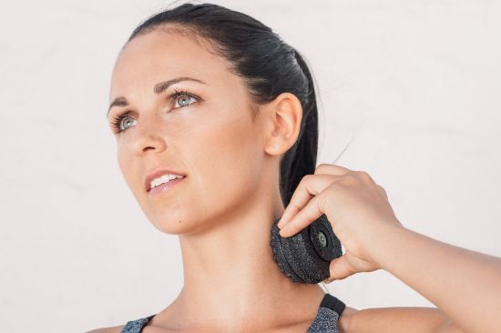 Bild von "TWISTER", schwarz